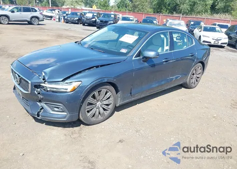 2019 Volvo S60 T6 Inscription from USA, damaged, VIN 7JRA22TL2KG012176
